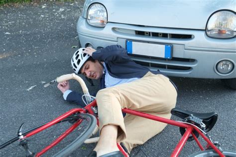 paris bicycle accident lawyer